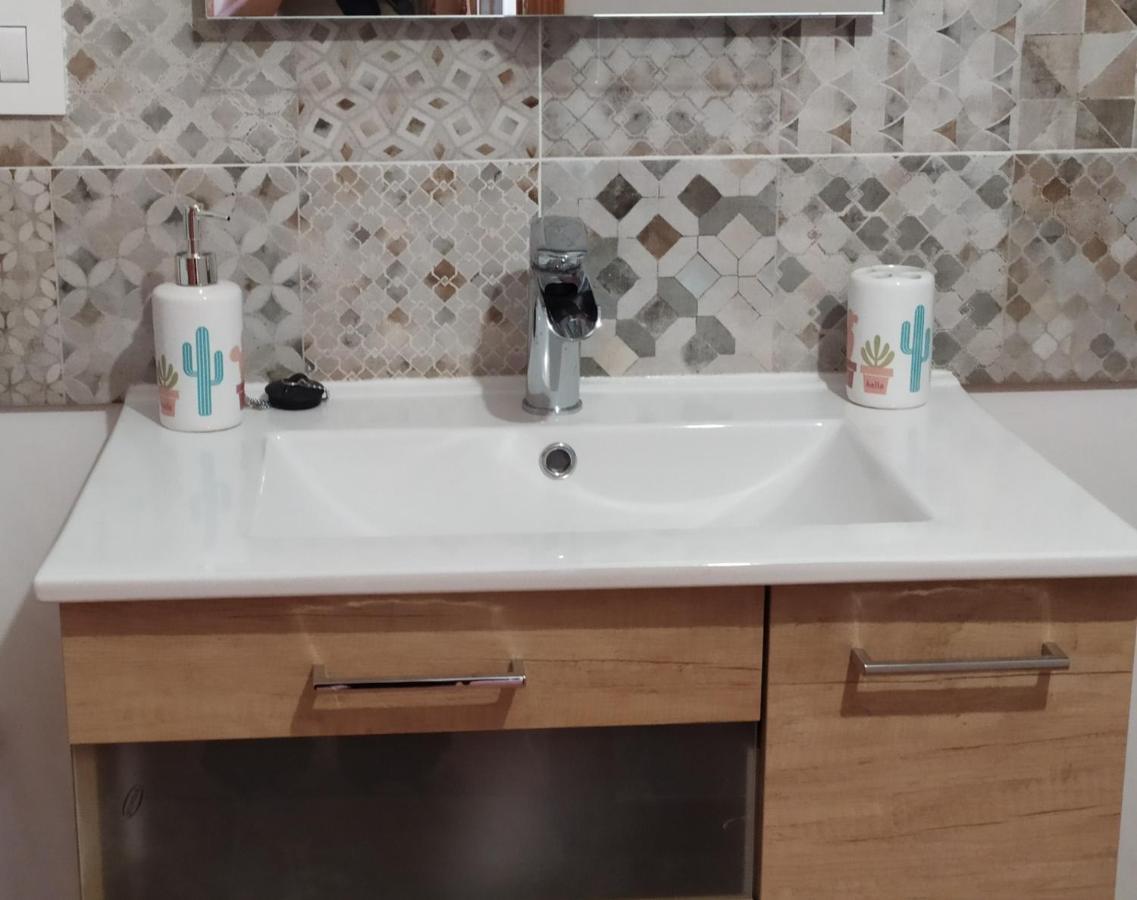 Araya  Garoe Acogedor Apartamento מראה חיצוני תמונה